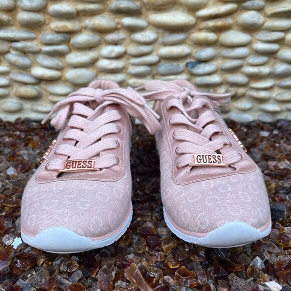 Guess Women Pink Gemma Low Top Logo Print Sneakers Metallic Accents Size 7.5 EUC - Picture 9 of 12